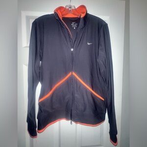 Nike Women’s Retro Dri-Fit Track Jacket sz Large